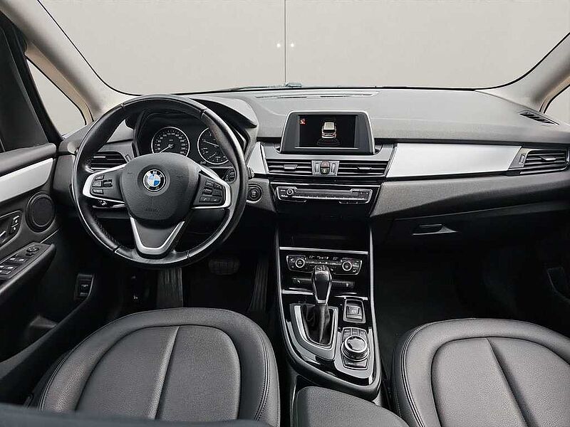 BMW  218d xDrive